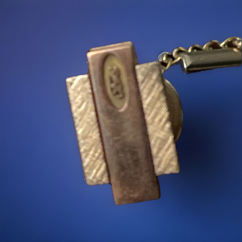 Signed Swank Vintage Gold Tone Classic Tie Tack Pin 1/2" With Chain